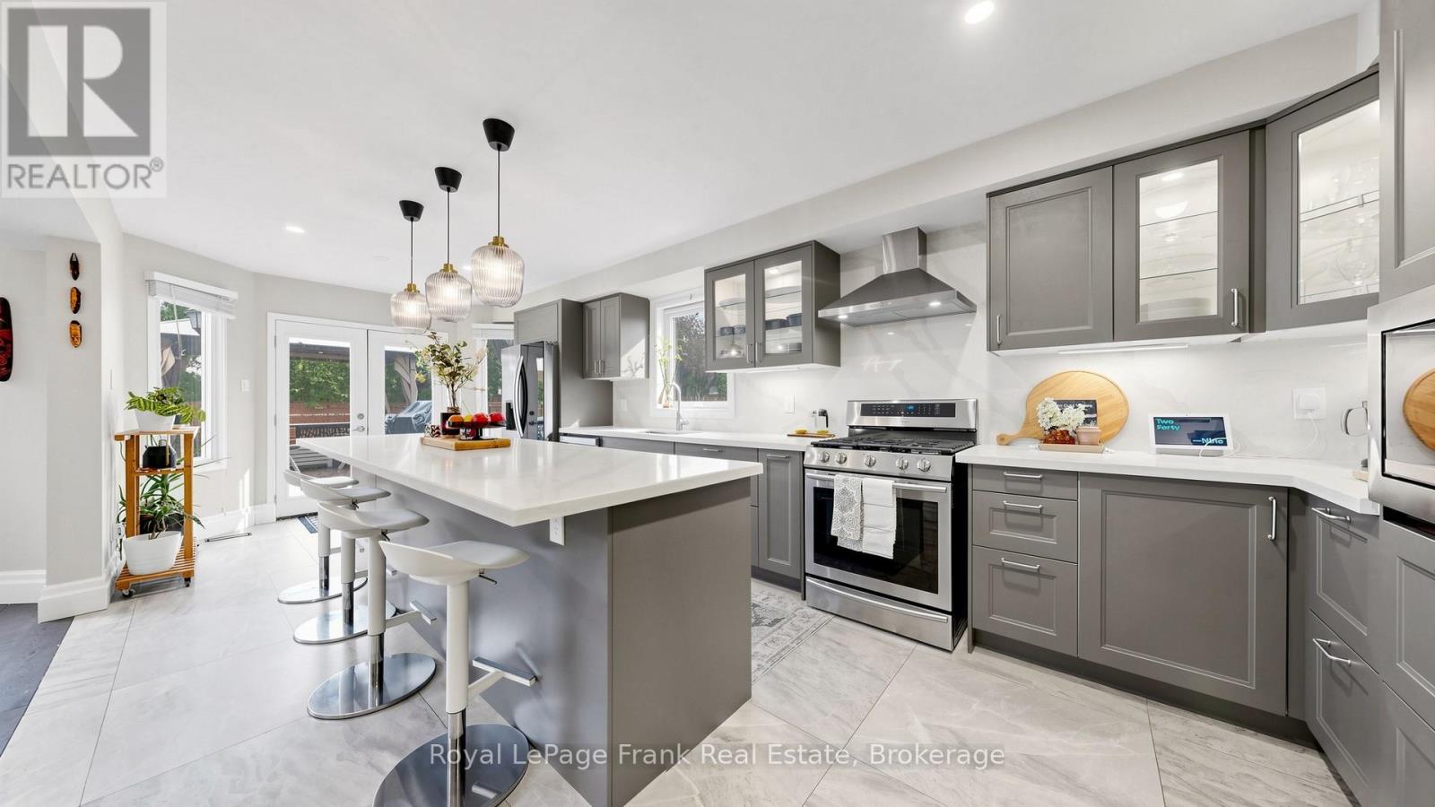 133 GLENABBEY DRIVE S - 13