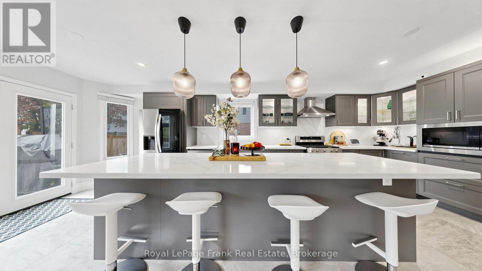 133 GLENABBEY DRIVE S - 14