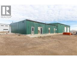 5520 59 Avenue, Lloydminster, AB T9V0C7 Photo 9
