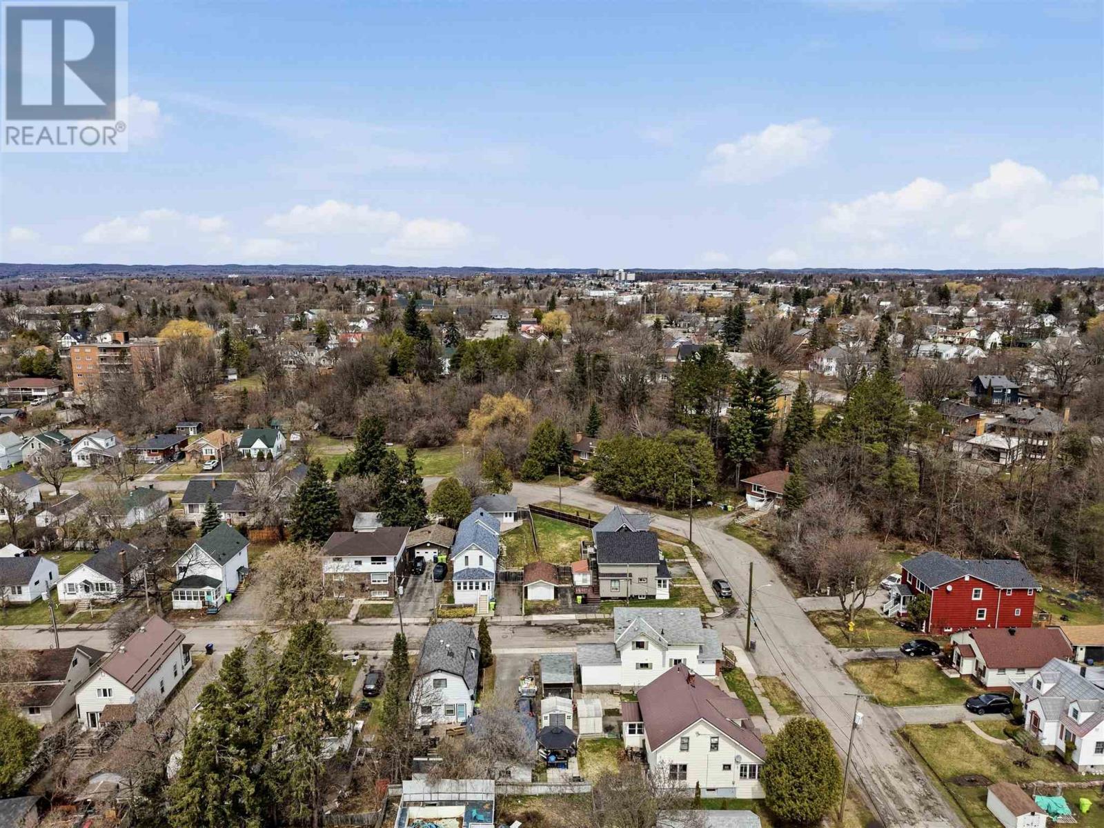 49 Hawthorne AVE - 34