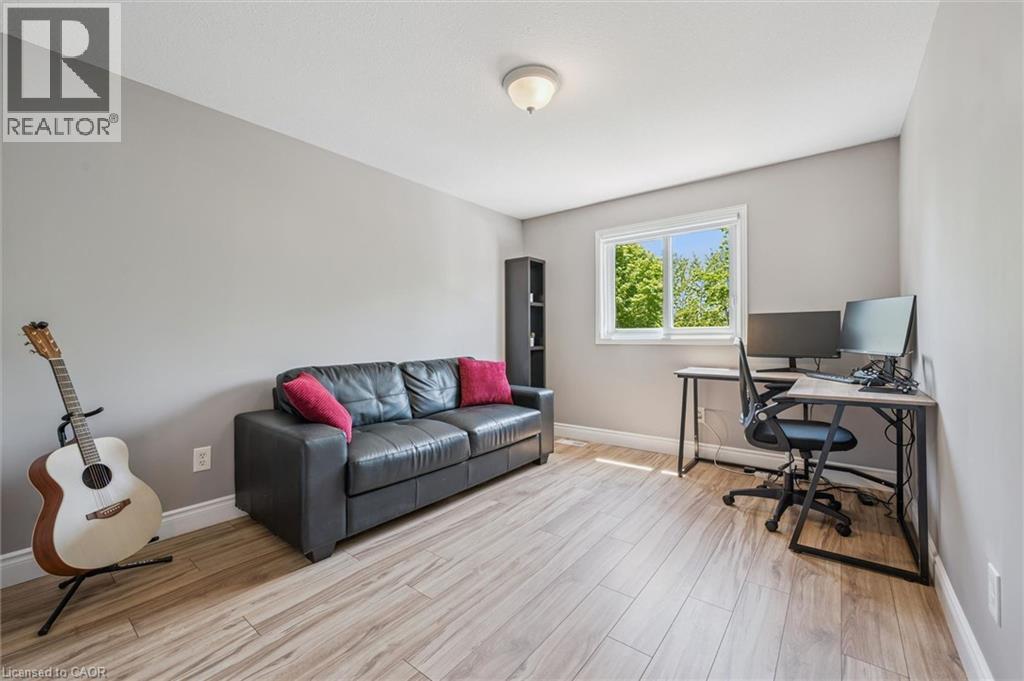 63 WATERCRESS Court - 13