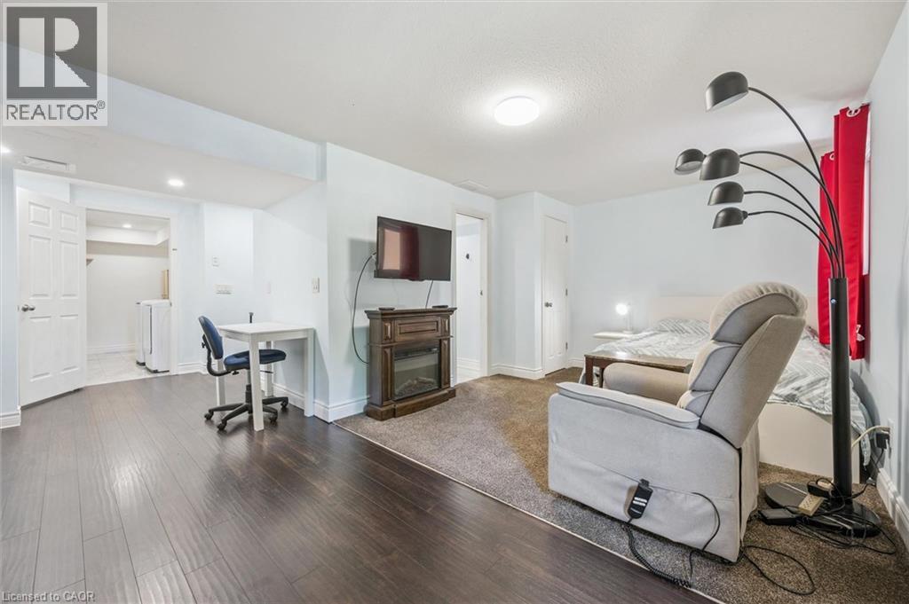 63 WATERCRESS Court - 16