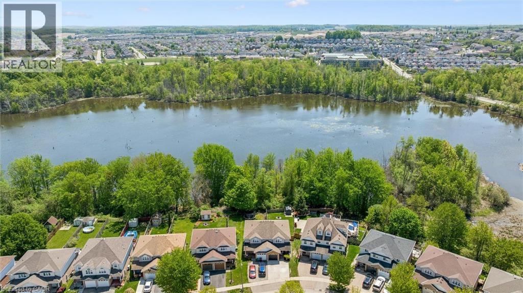 63 WATERCRESS Court - 24