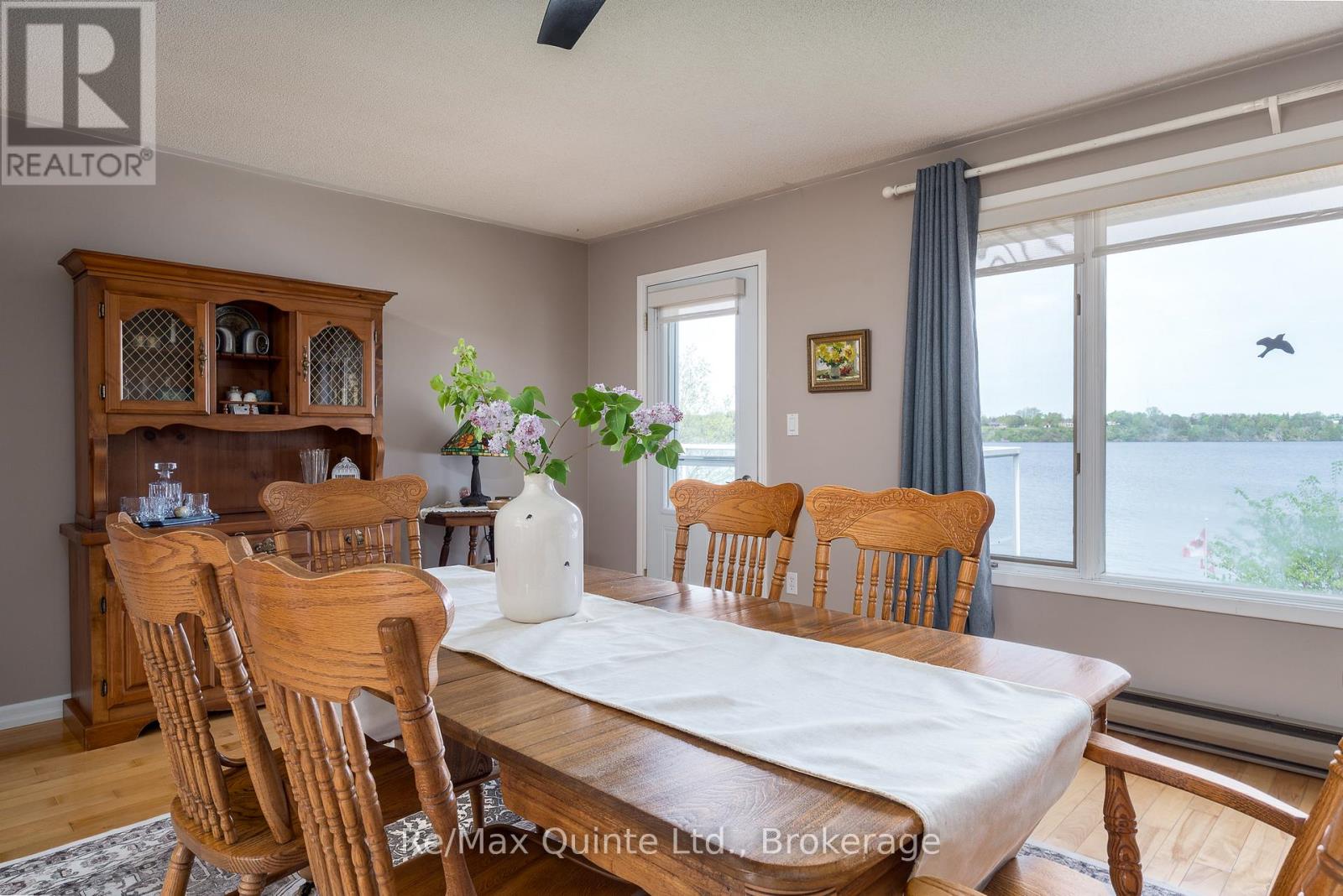 54 CEDAR LANE - 15