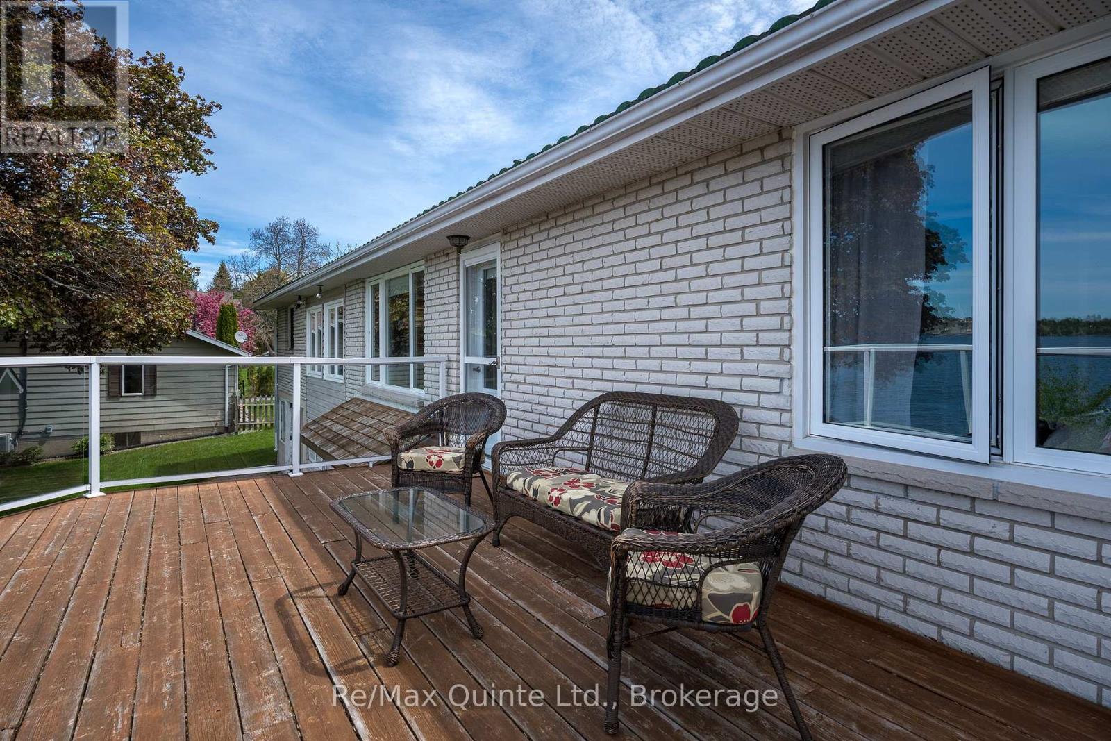 54 CEDAR LANE - 16