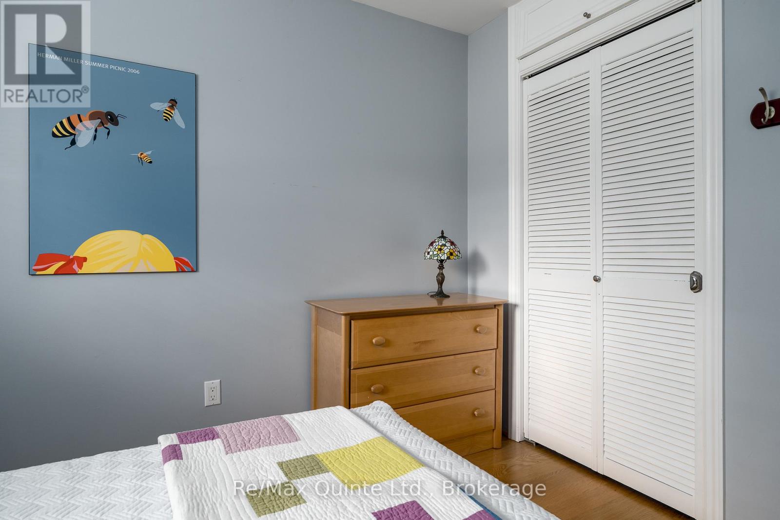 54 CEDAR LANE - 23