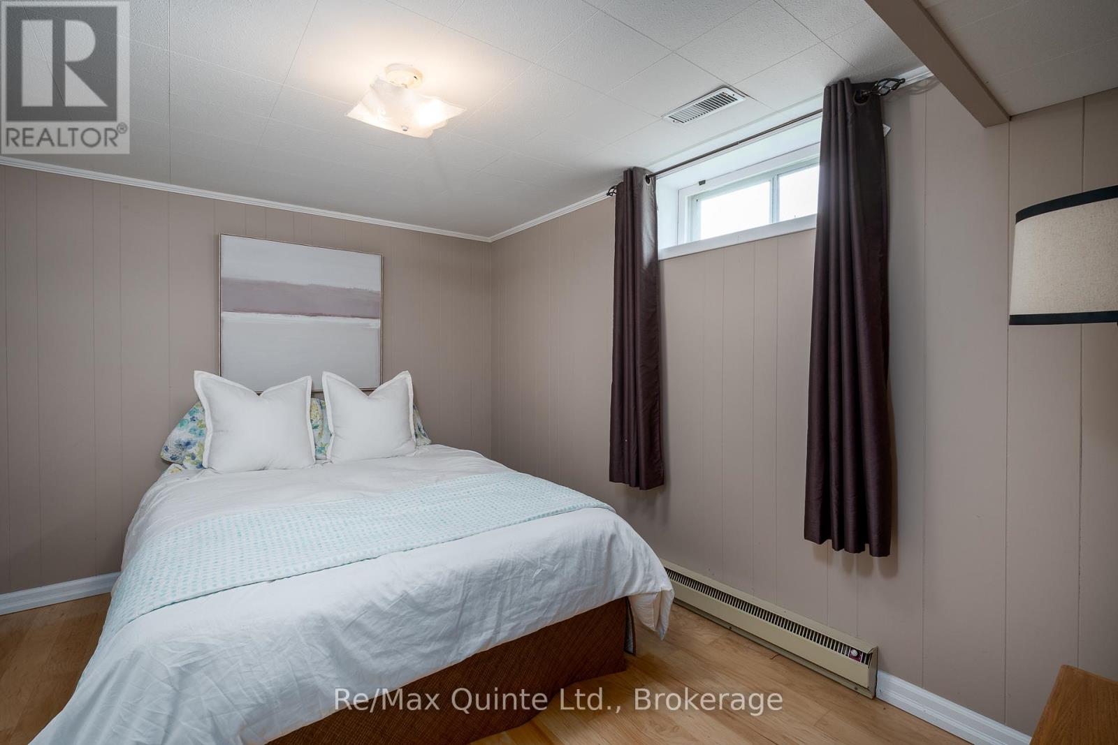 54 CEDAR LANE - 31