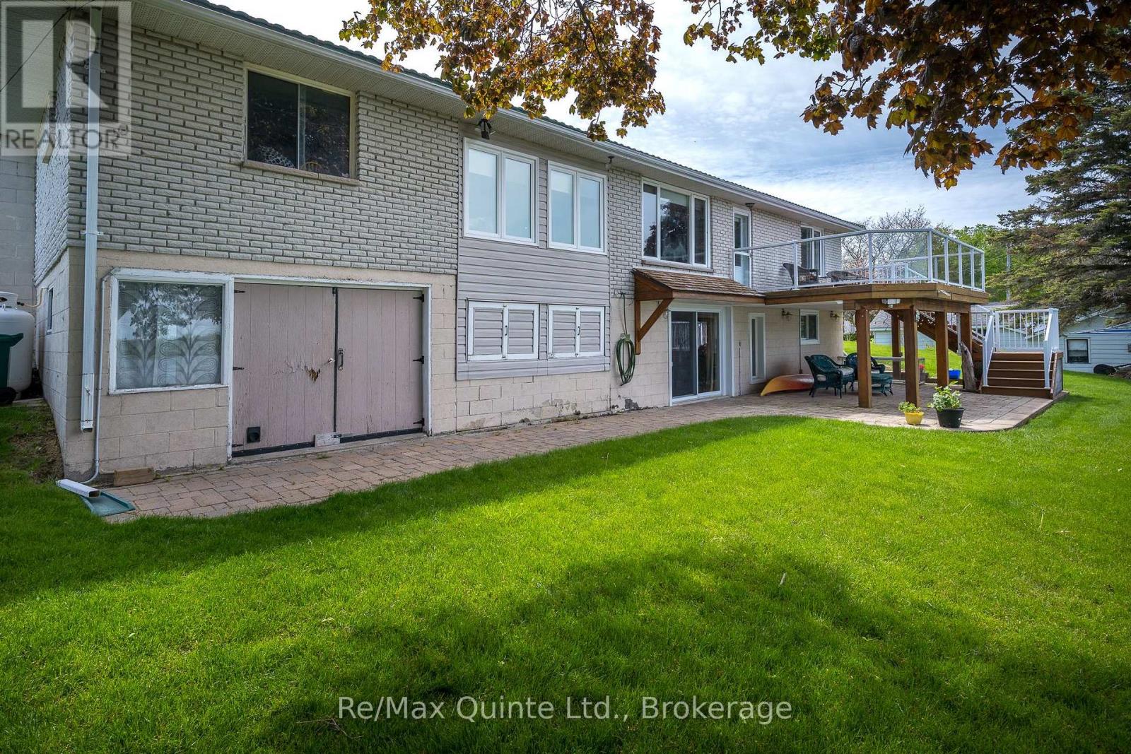 54 CEDAR LANE - 34