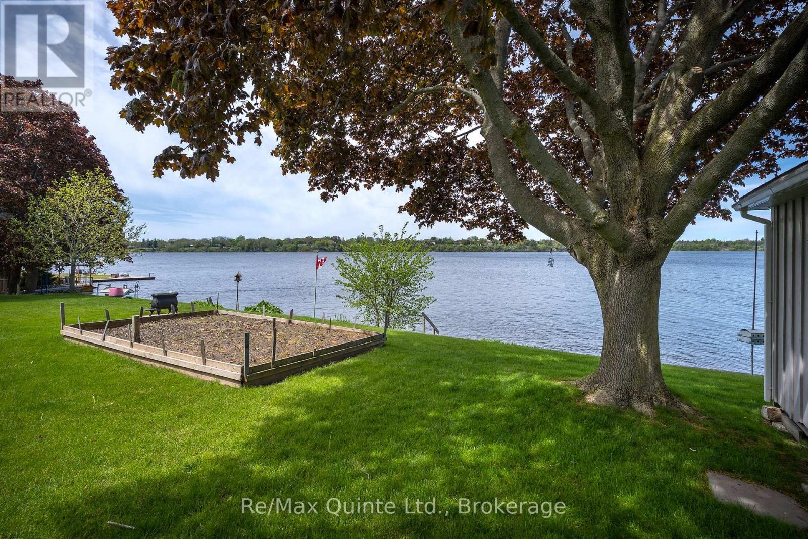 54 CEDAR LANE - 36