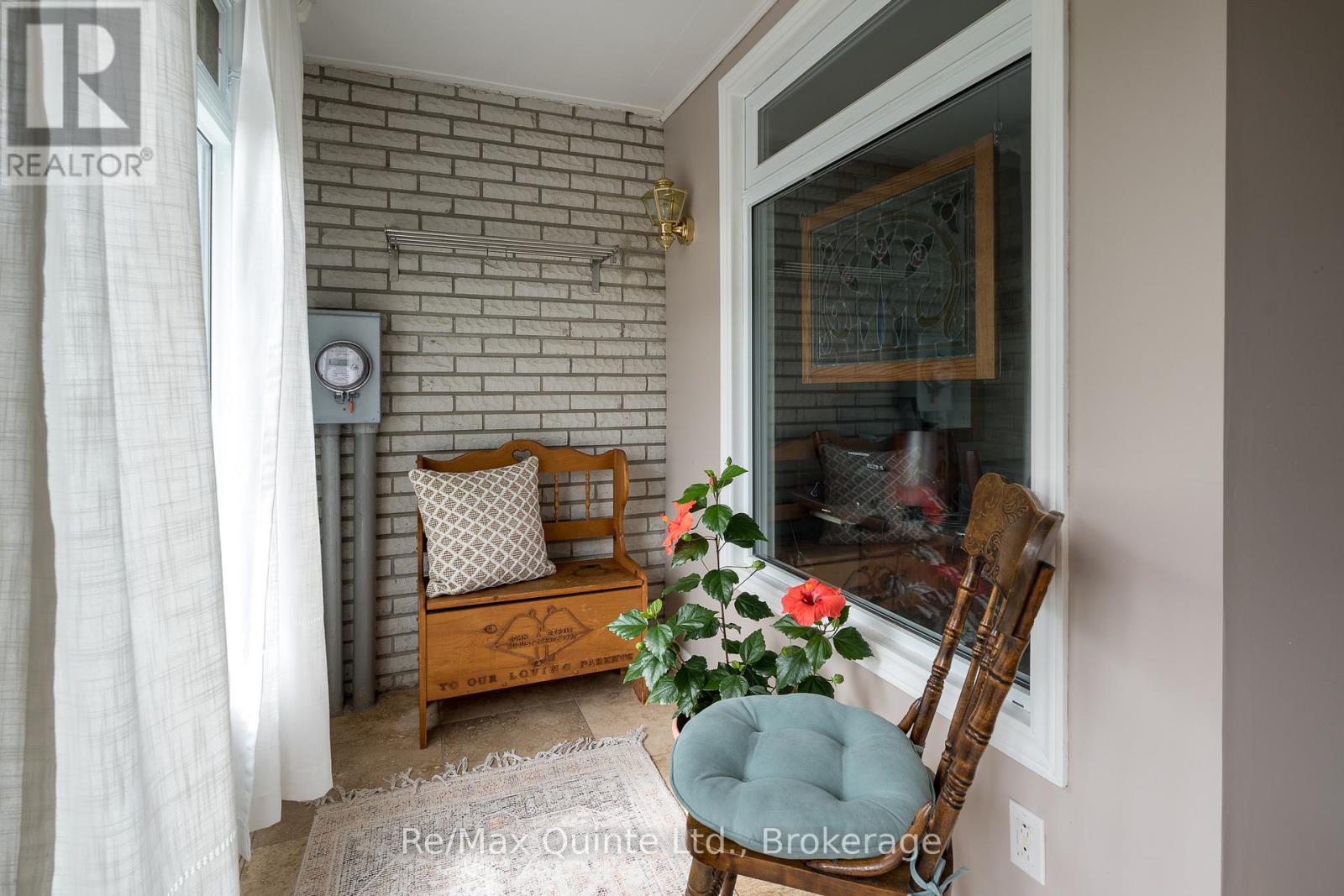 54 CEDAR LANE - 7