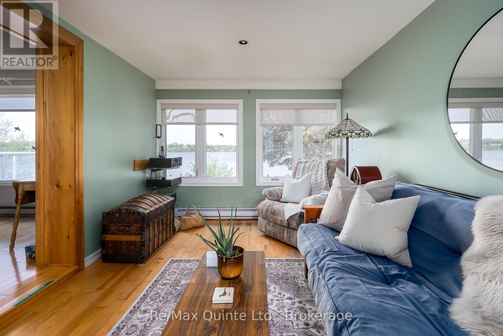 54 CEDAR LANE - 8