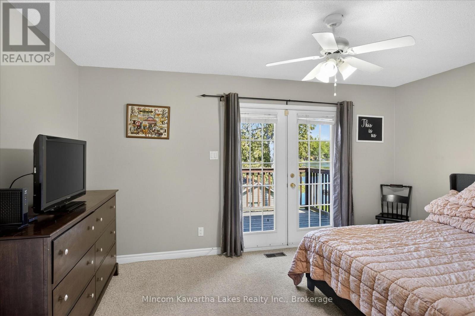 46 LAWRENCE STREET N - 19