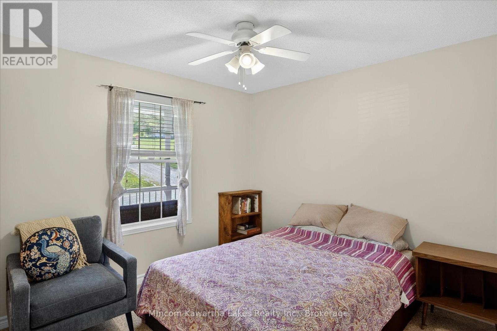 46 LAWRENCE STREET N - 24