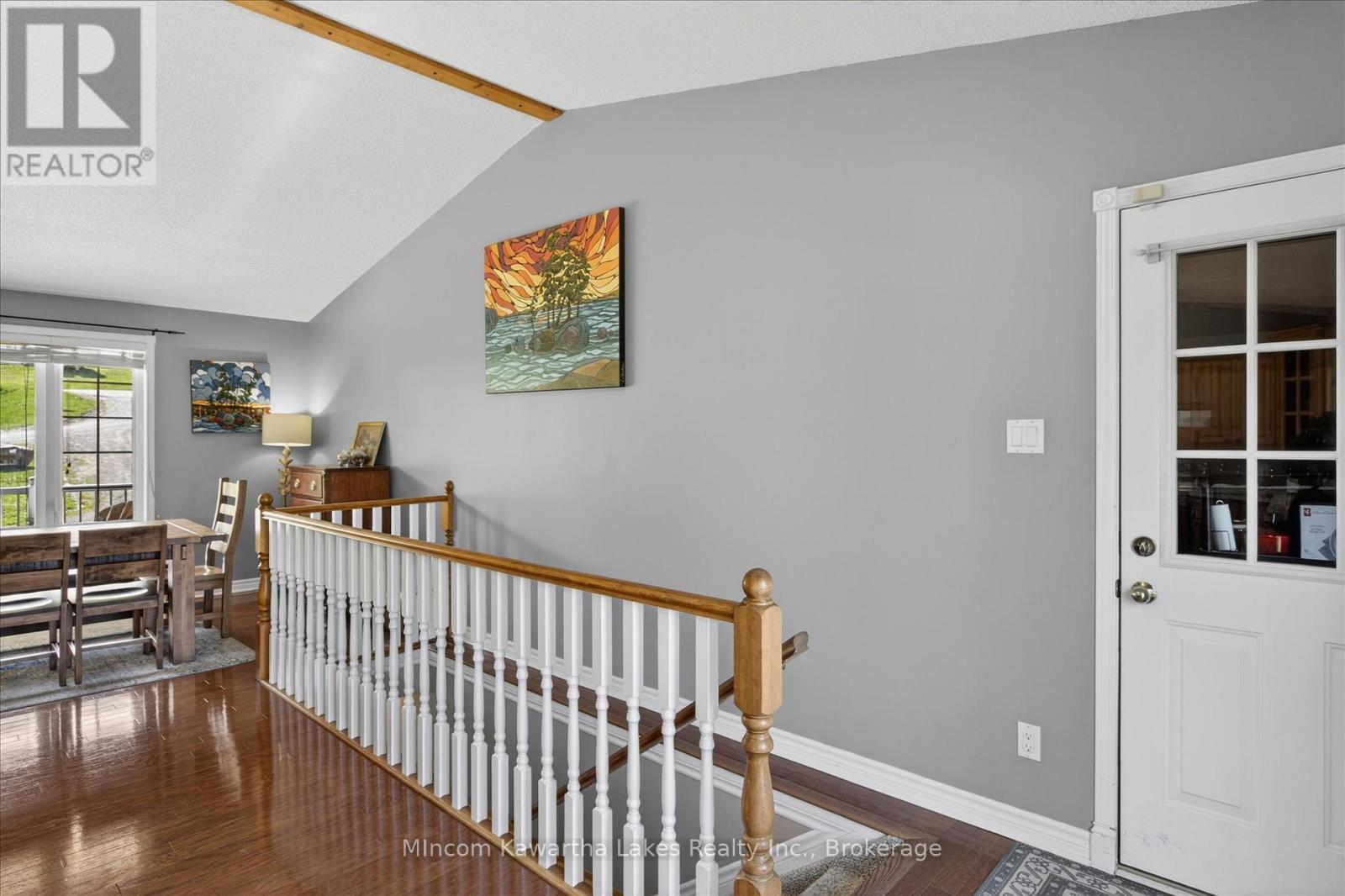 46 LAWRENCE STREET N - 26