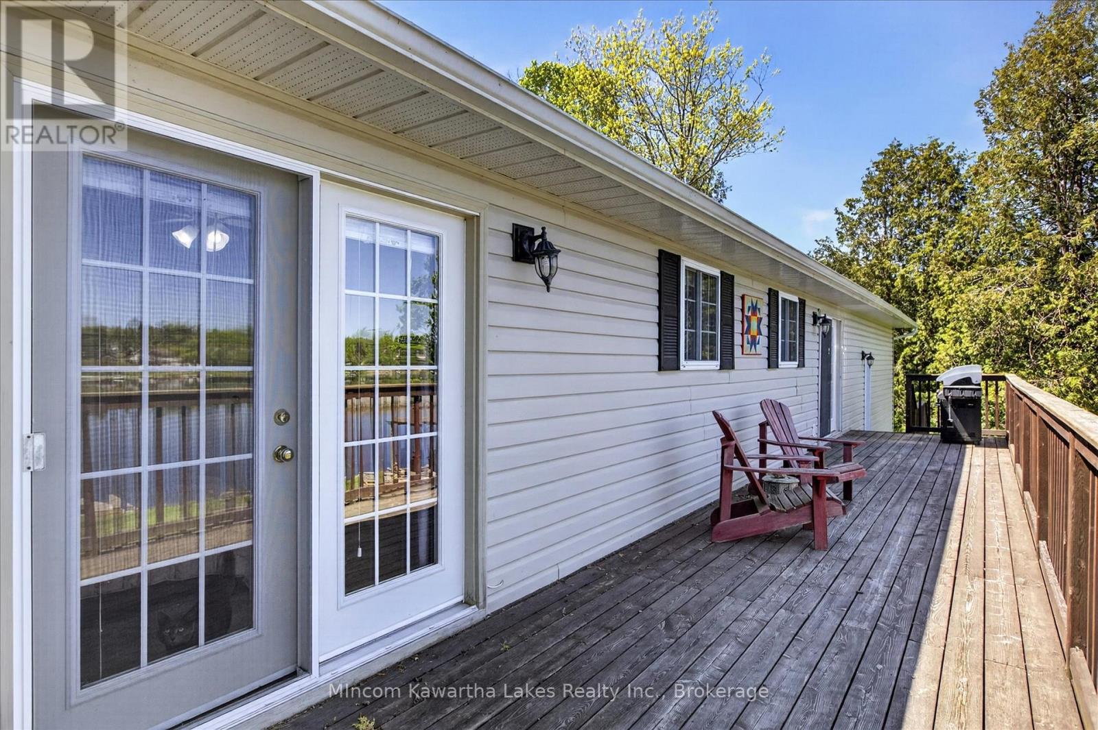46 LAWRENCE STREET N - 37