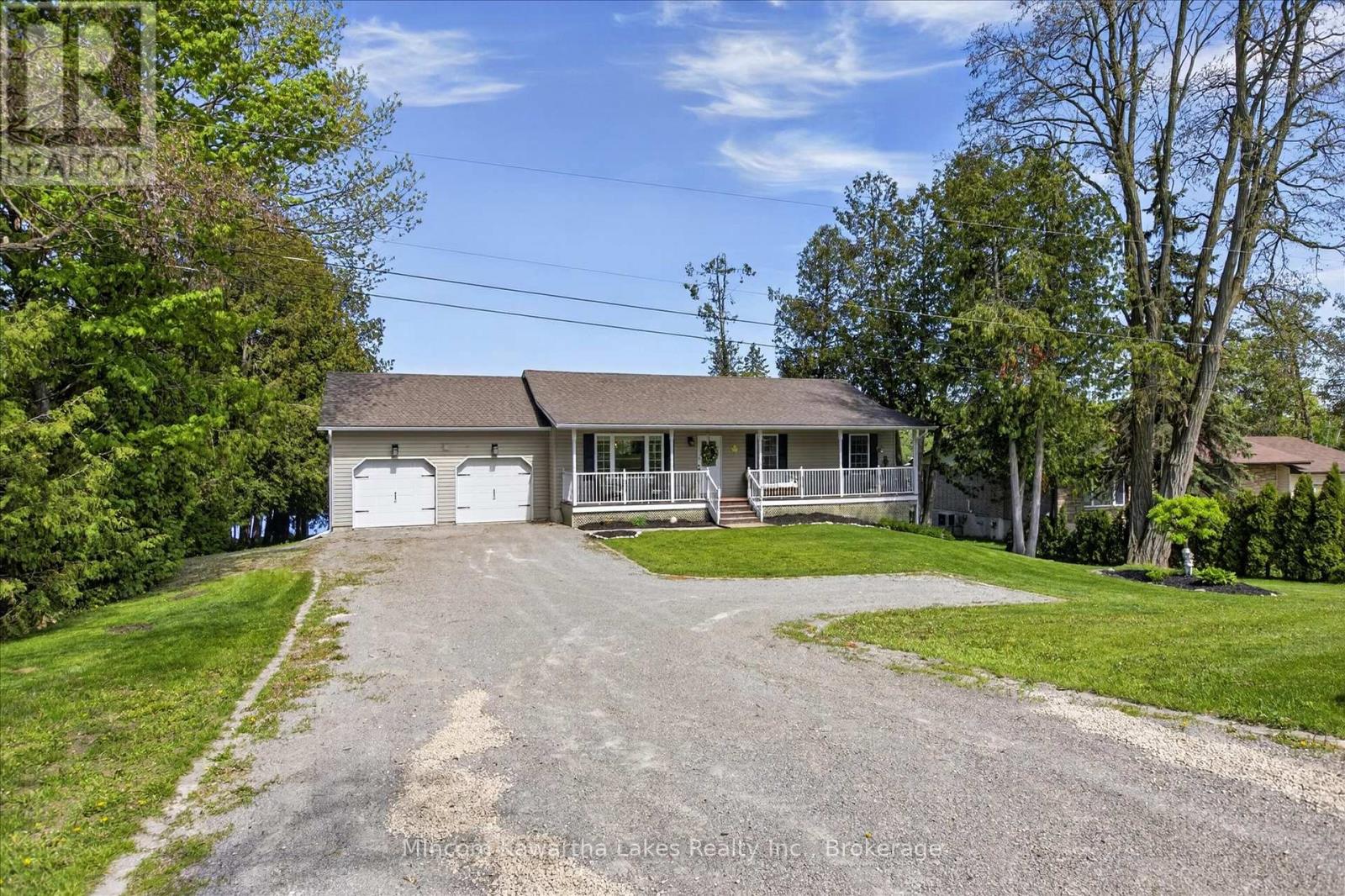 46 LAWRENCE STREET N - 4