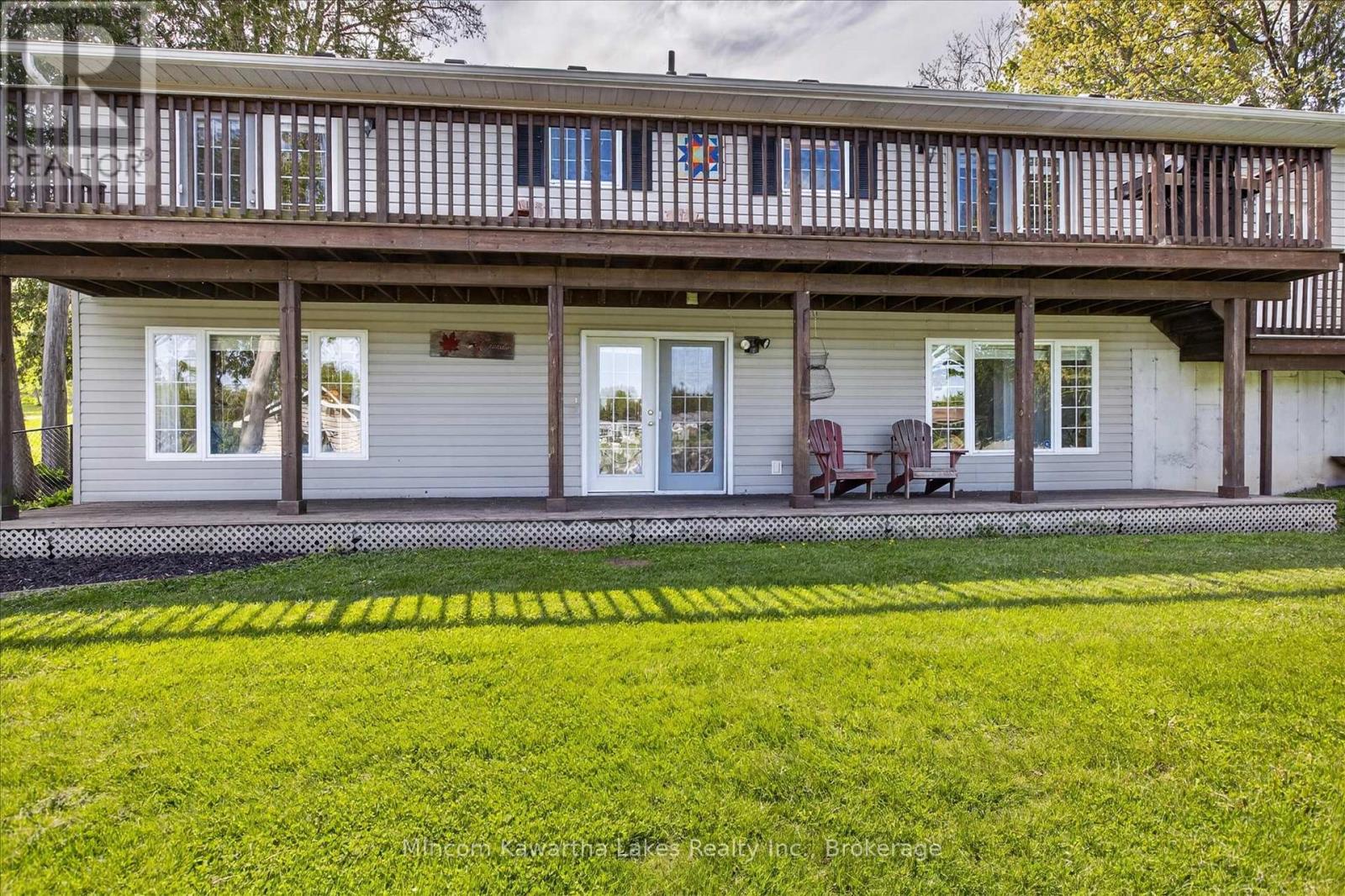 46 LAWRENCE STREET N - 45