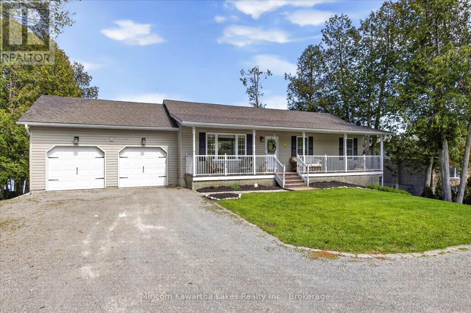 46 LAWRENCE STREET N - 5