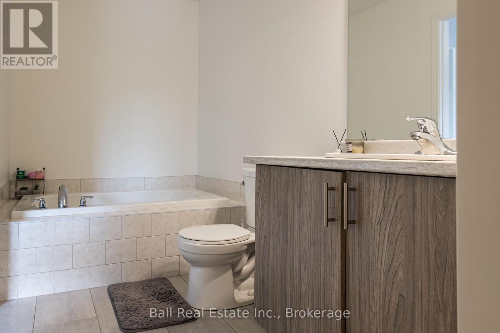 1620 HETHERINGTON DRIVE - 14