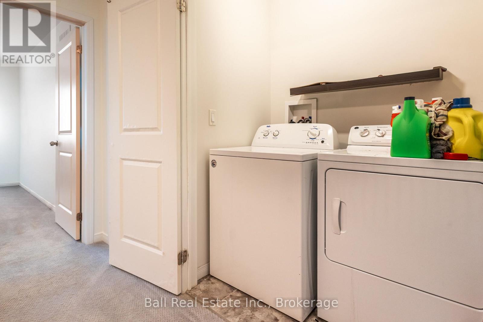 1620 HETHERINGTON DRIVE - 20