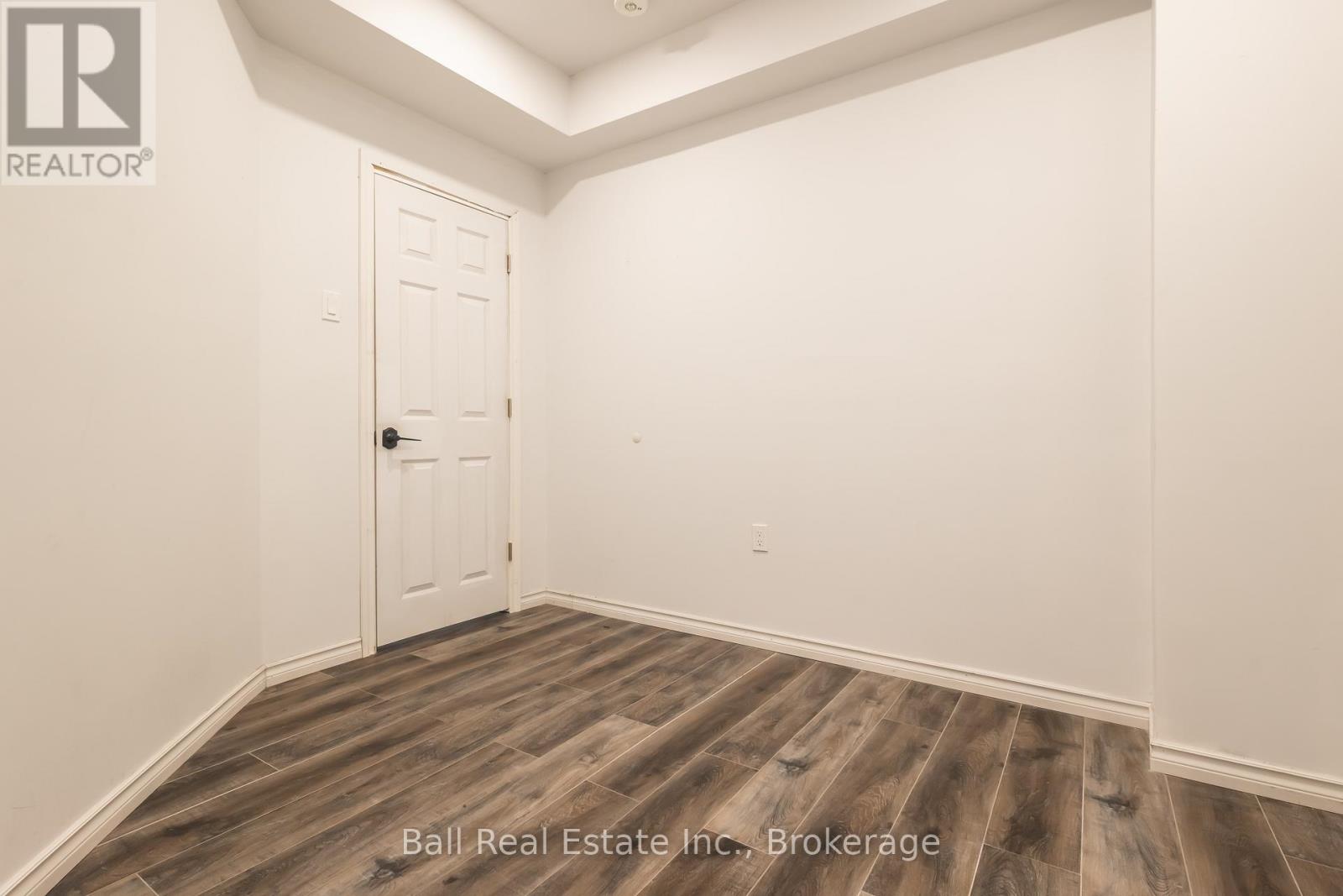 1620 HETHERINGTON DRIVE - 24
