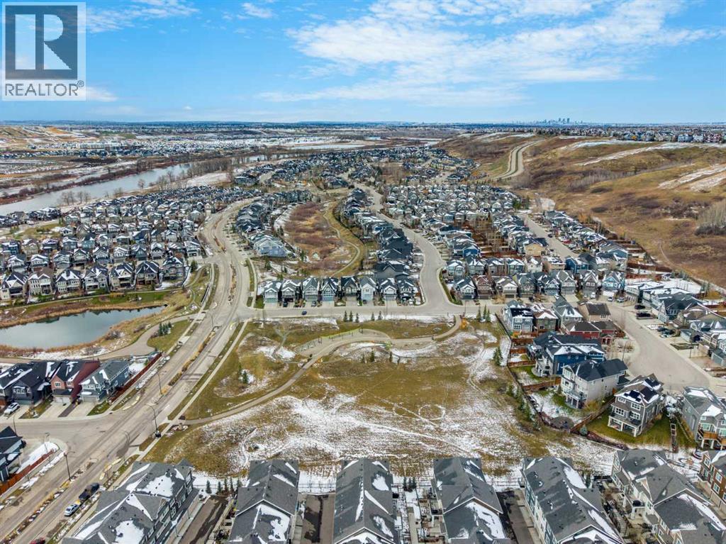 167 Cranbrook Square SE - 27