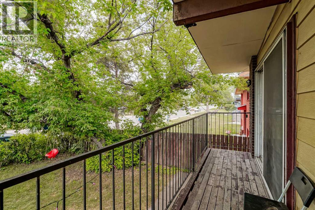 2240A 43 Street SE - 5