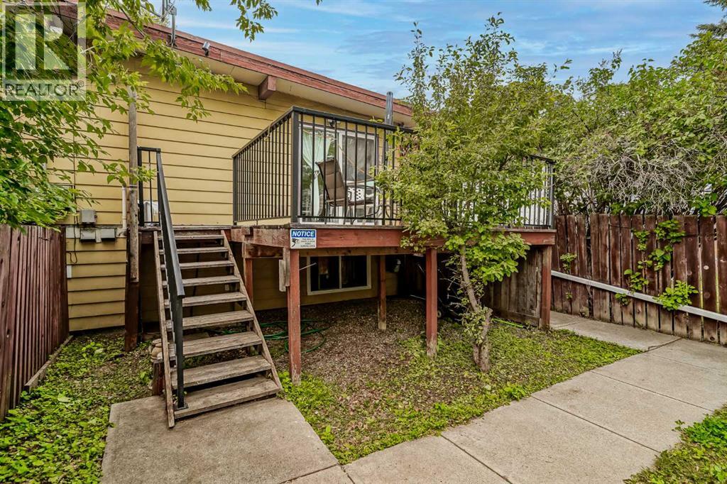 2240A 43 Street SE - 25