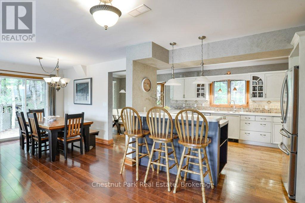 294 NORTH DRIVE - 6