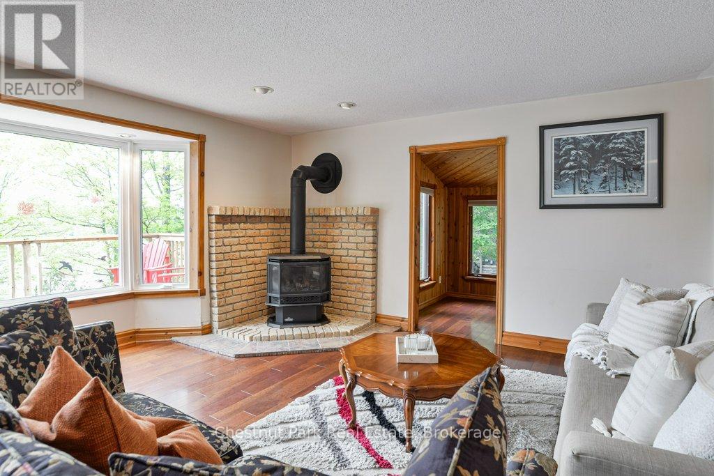 294 NORTH DRIVE - 8