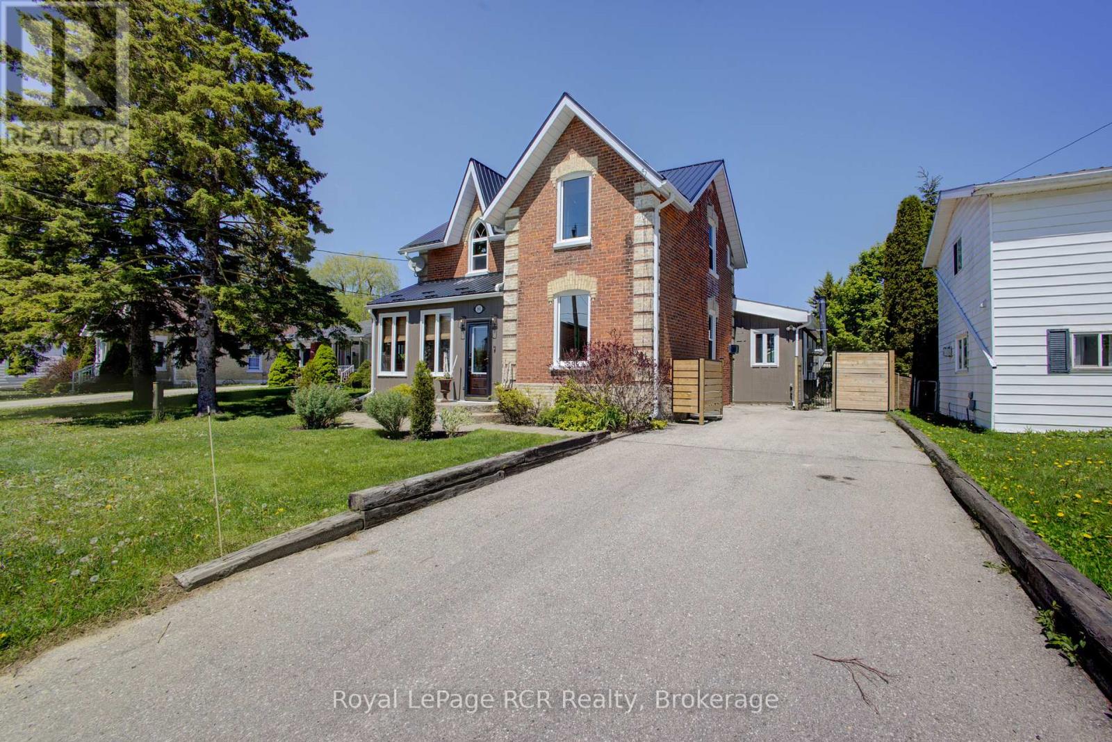 181 GEORGINA STREET - 4