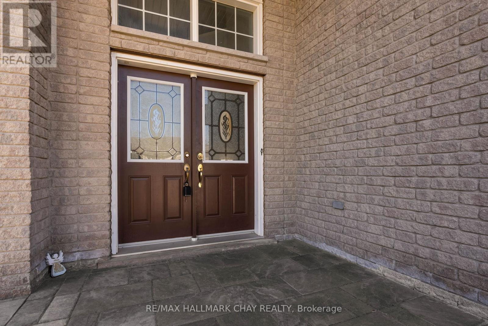 77 SOVEREIGN'S GATE - Image 3