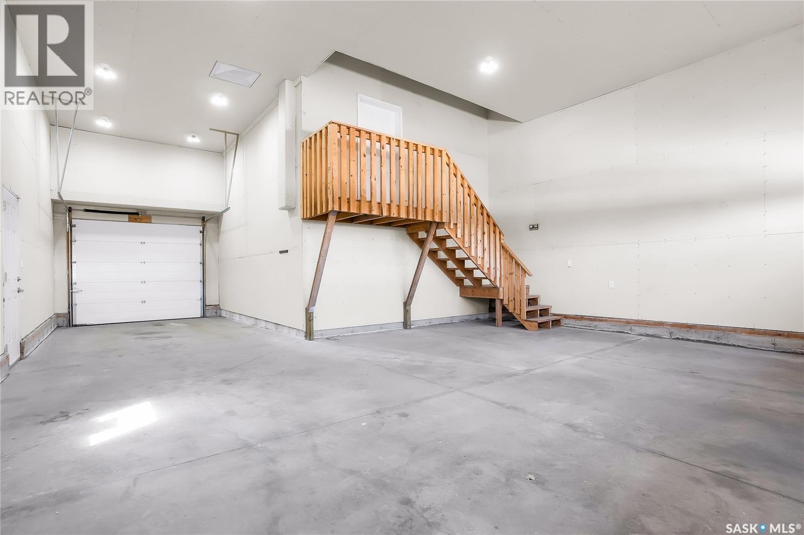 208 O' Meara COURT - 23