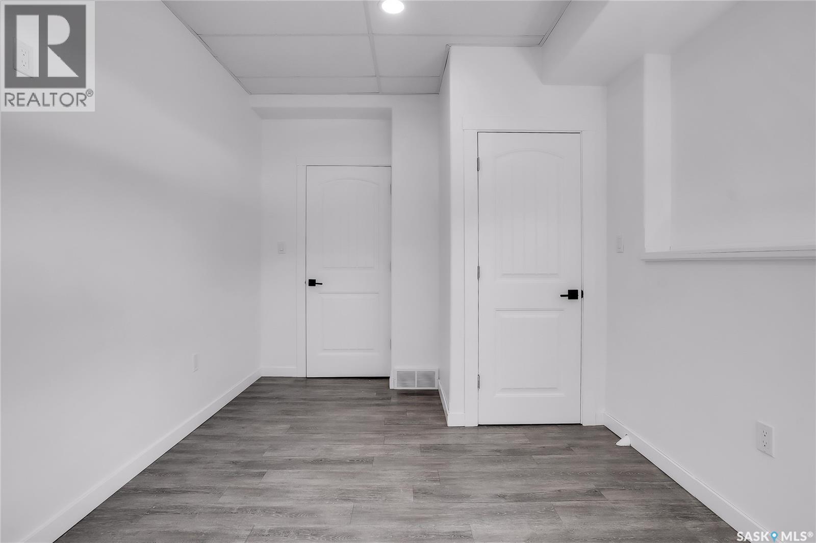 208 O' Meara COURT - 43