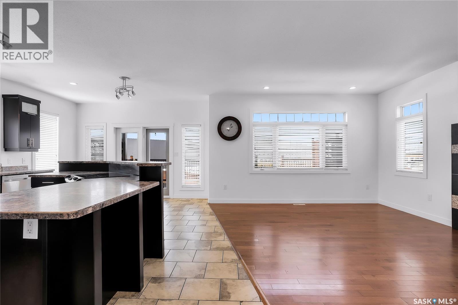 208 O' Meara COURT - 5