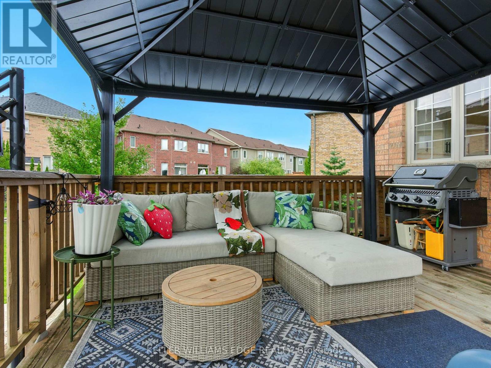 200 GIDDINGS CRESCENT - 28