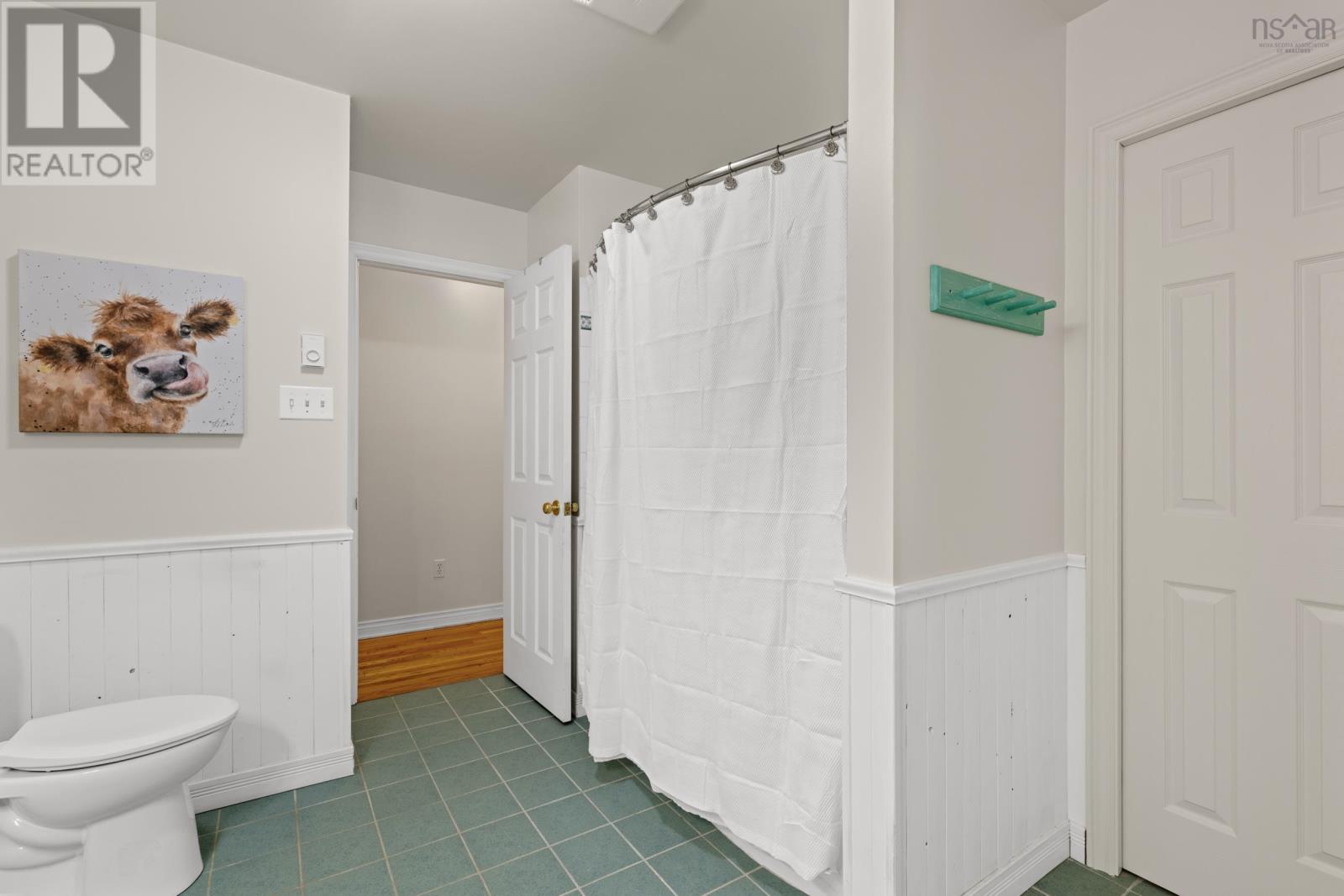 75 Bayview Drive - 34