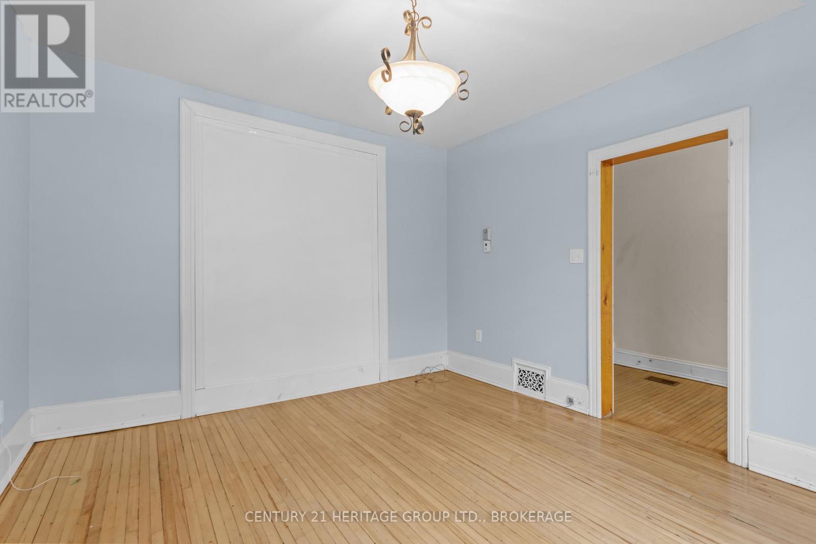 244 SYDENHAM STREET - 8