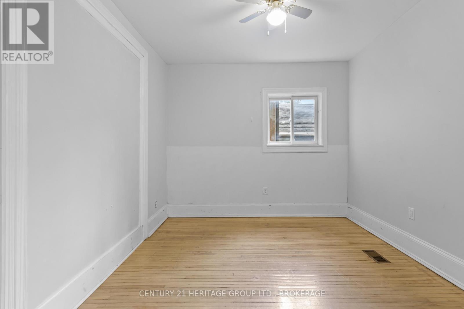 244 SYDENHAM STREET - 9