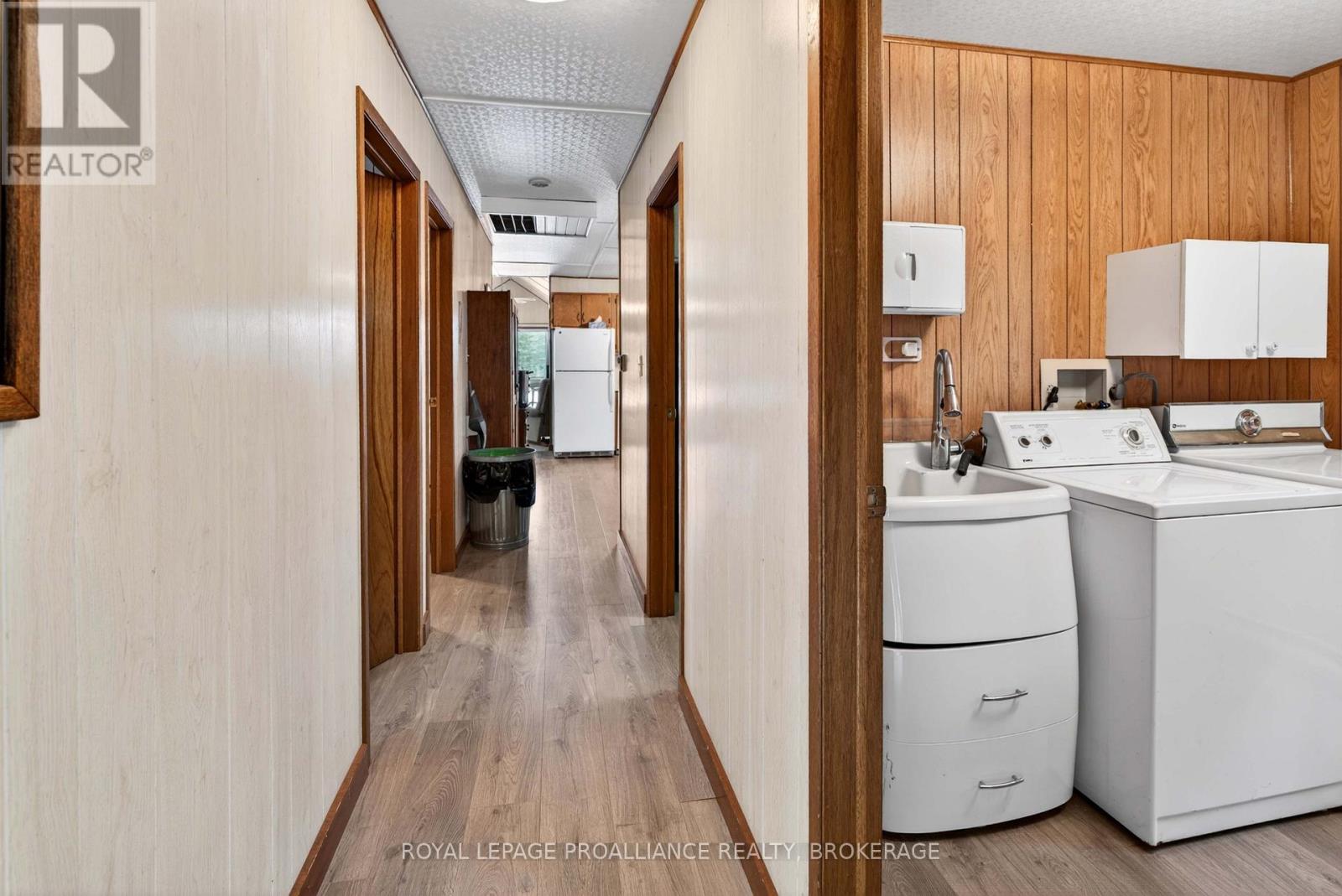 805 BURNS LANE - 23