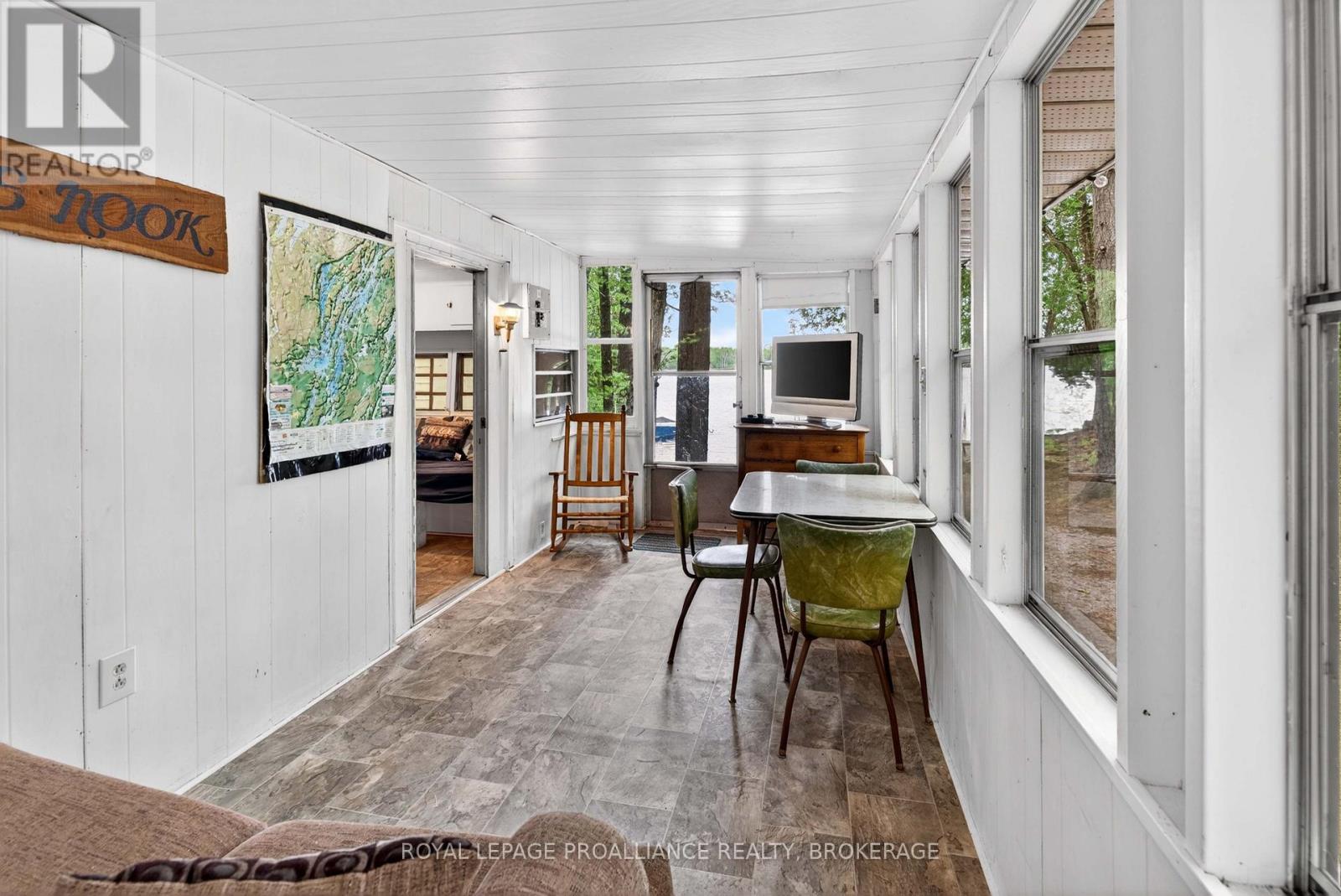 805 BURNS LANE - 37