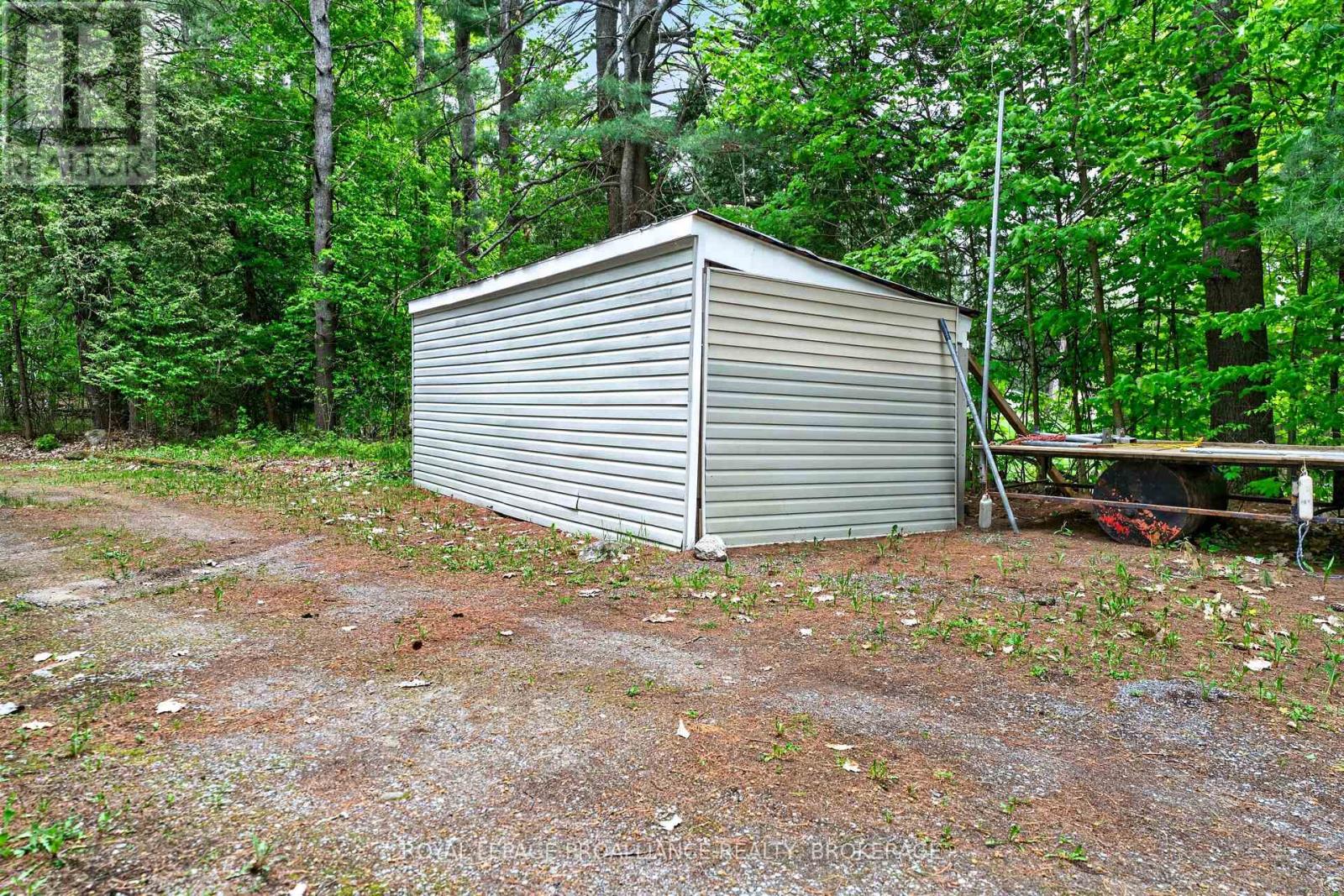 805 BURNS LANE - 44