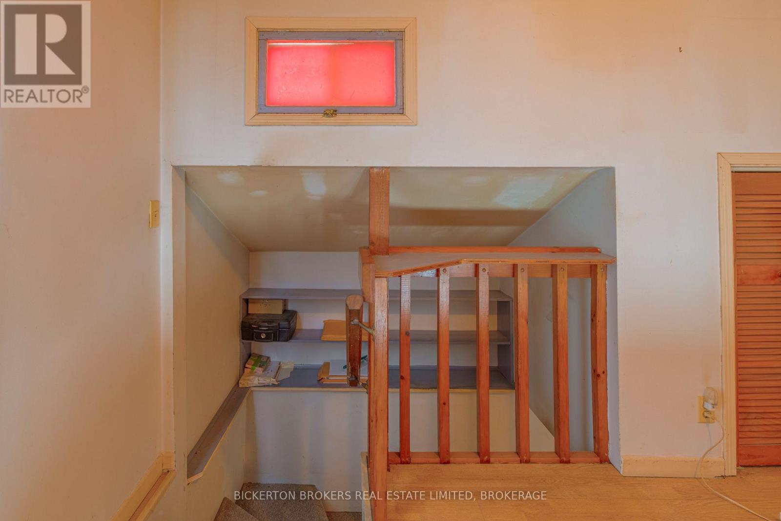 798 RUSSELL ROAD - 24