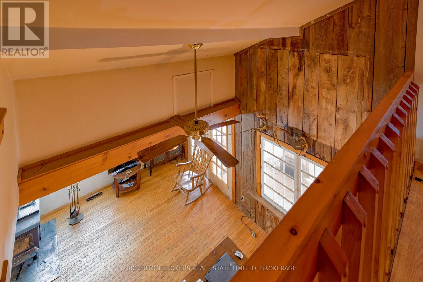 798 RUSSELL ROAD - 25