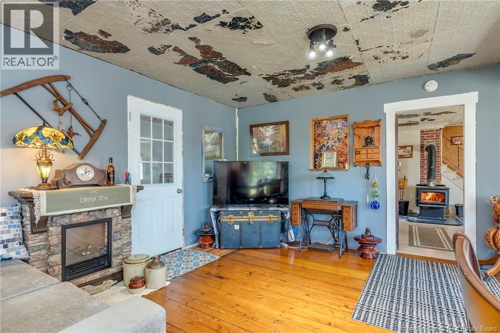 111 McKay Loop Road