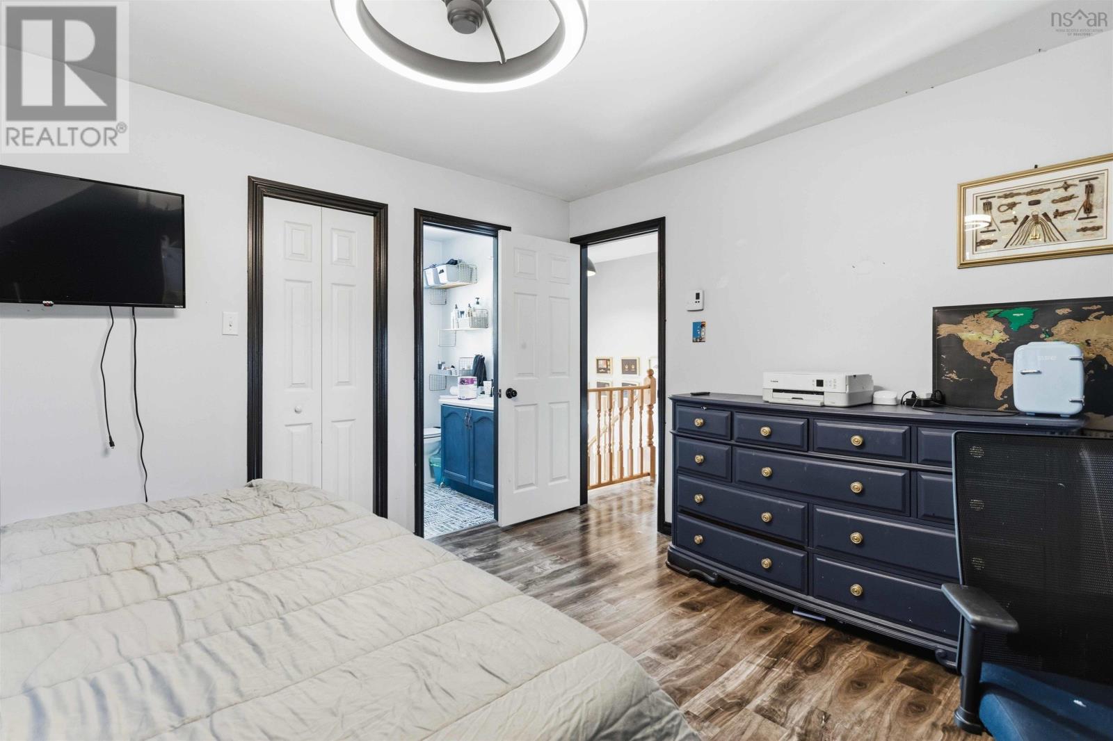218 Greenwood Avenue - 16