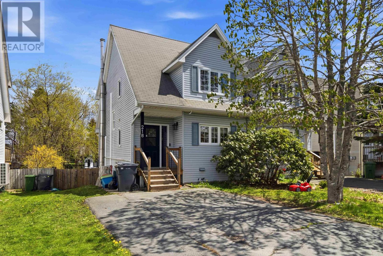 218 Greenwood Avenue - Image 2
