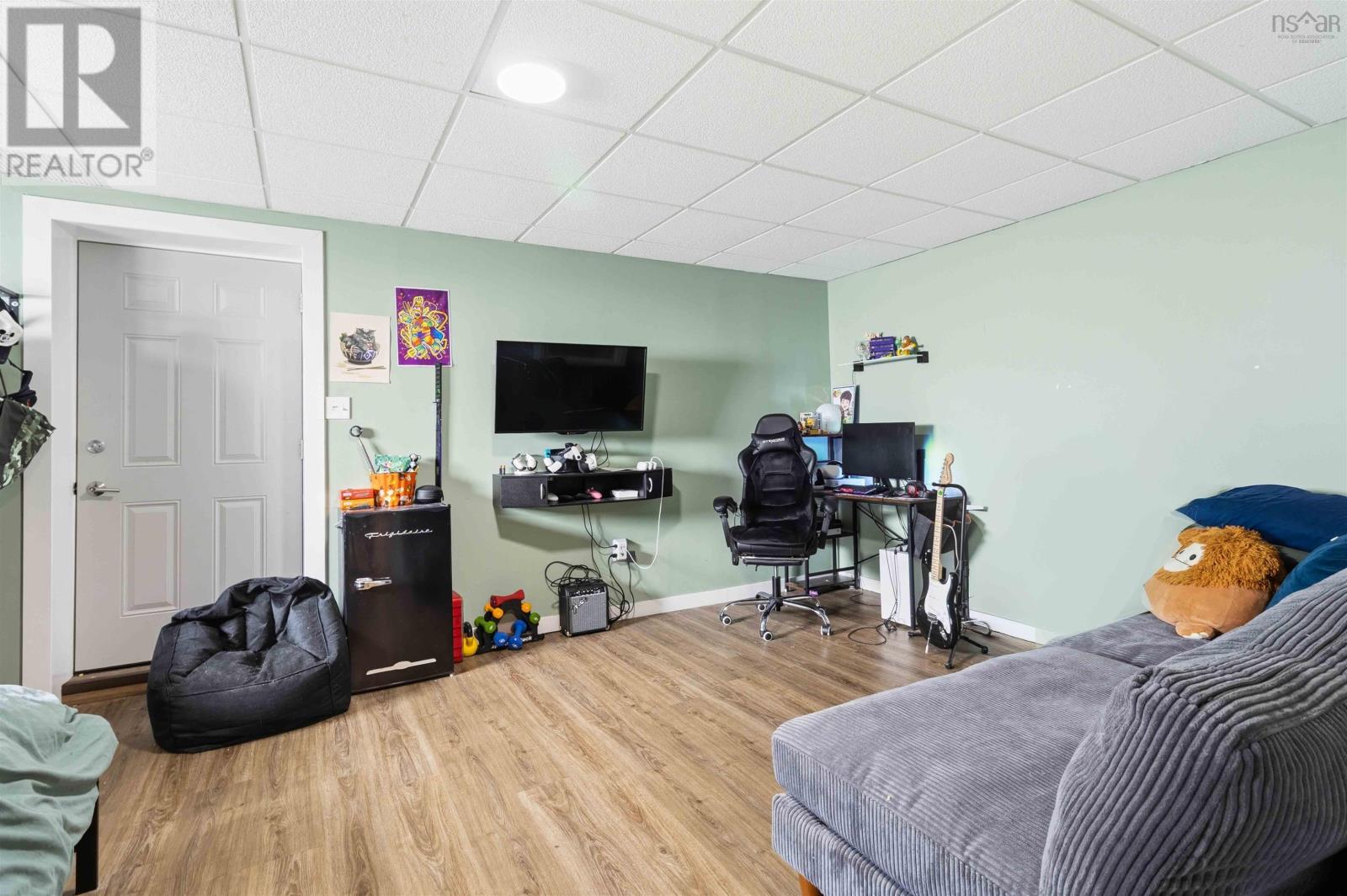 218 Greenwood Avenue - 24