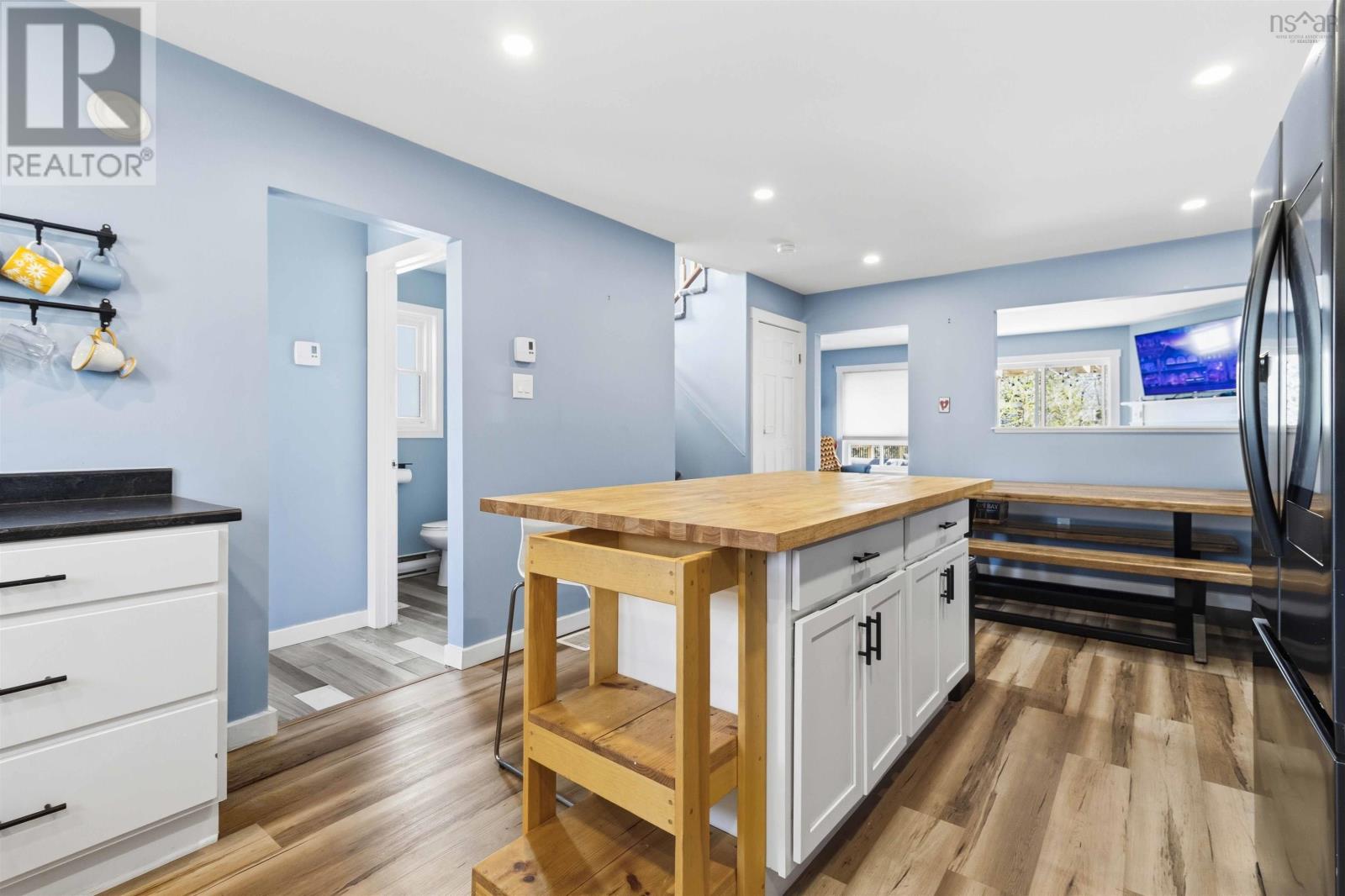 218 Greenwood Avenue - 6