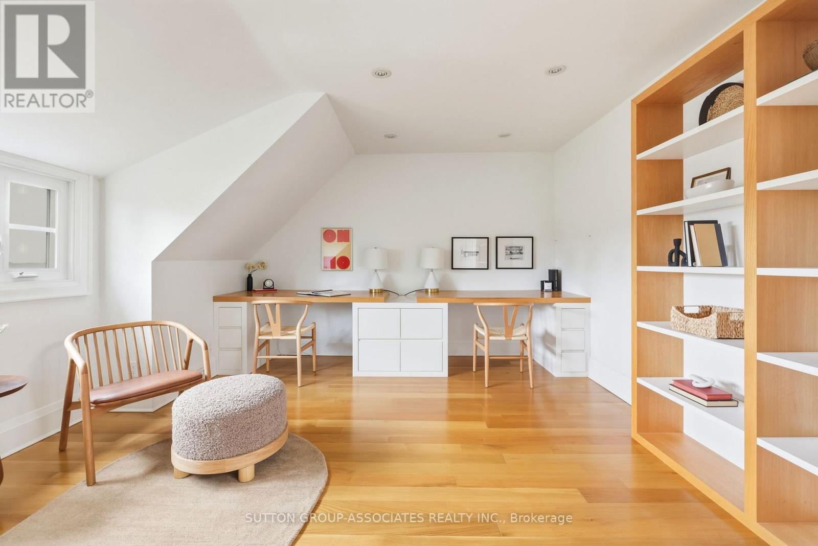 204 BEATRICE STREET - 33
